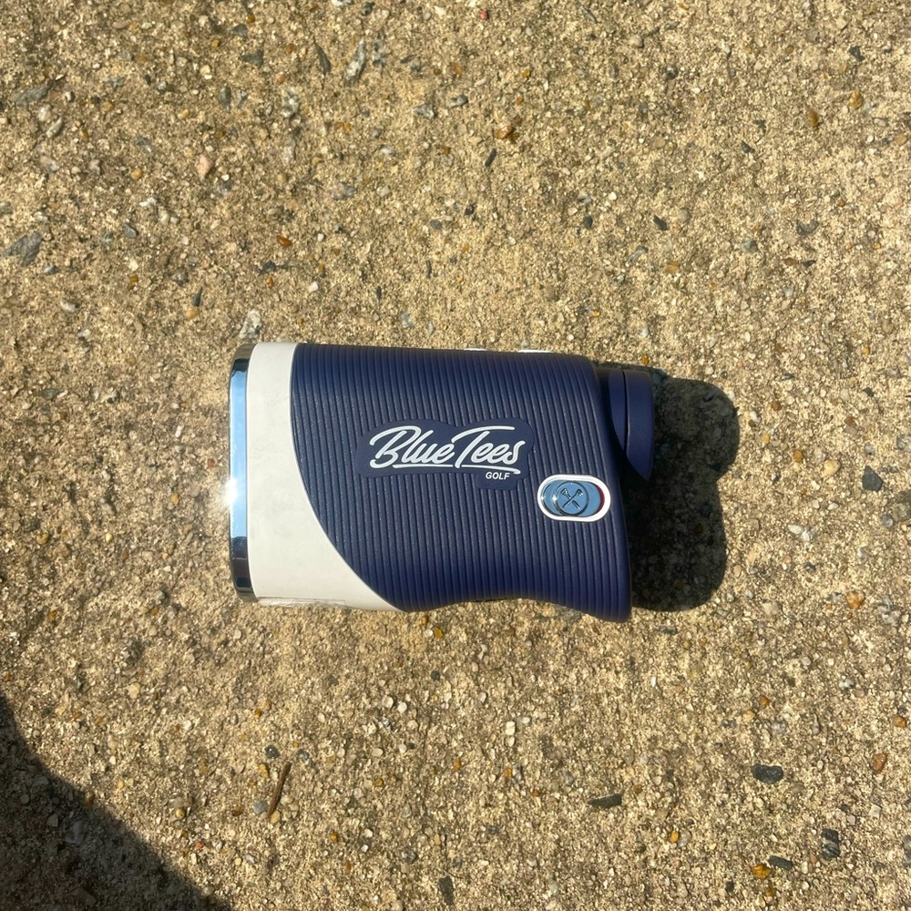 Blue tees range finder